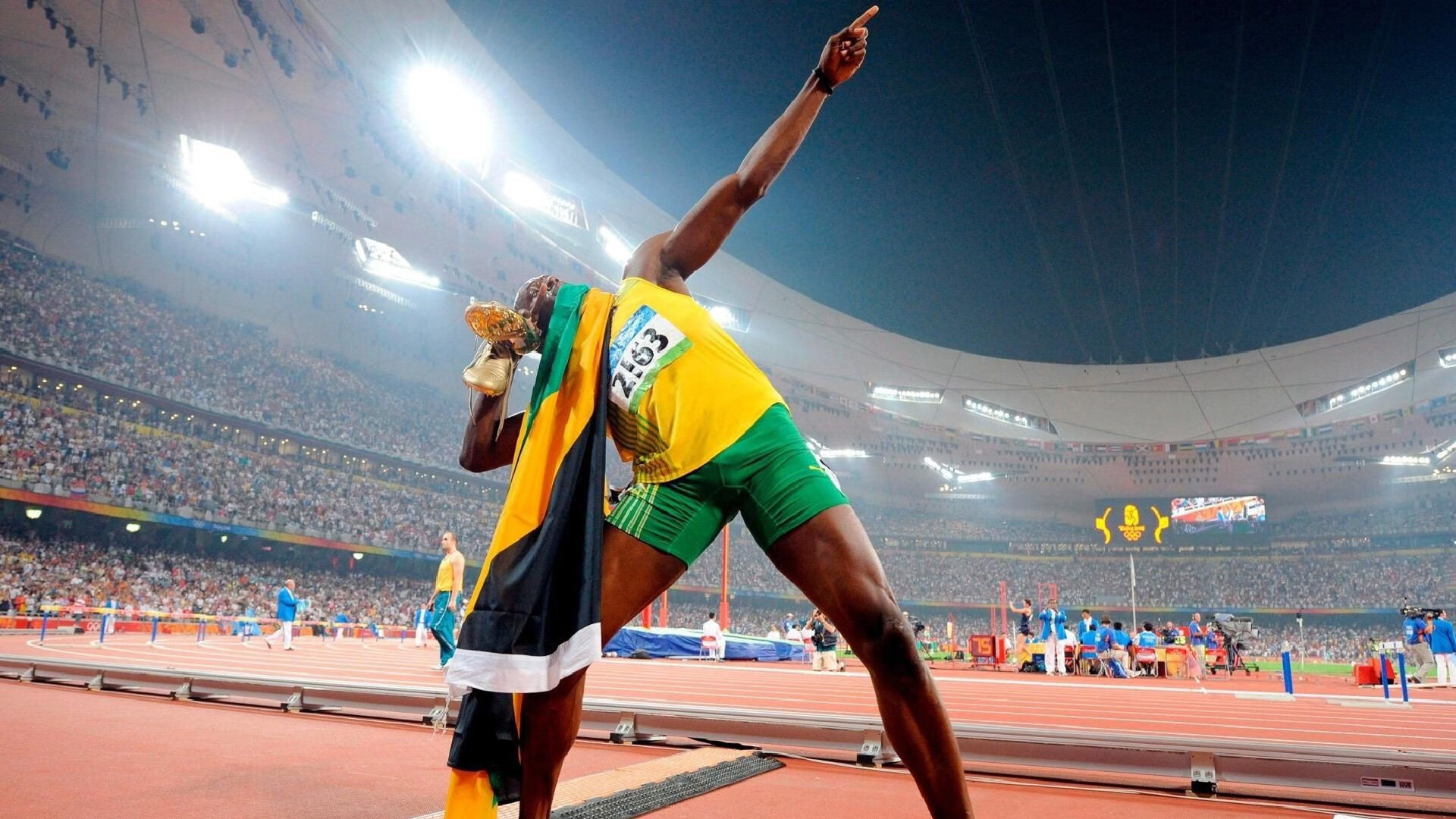 比赛局势复杂引爆全场！，凯恩意外战胜皇家马德里气势如虹延续